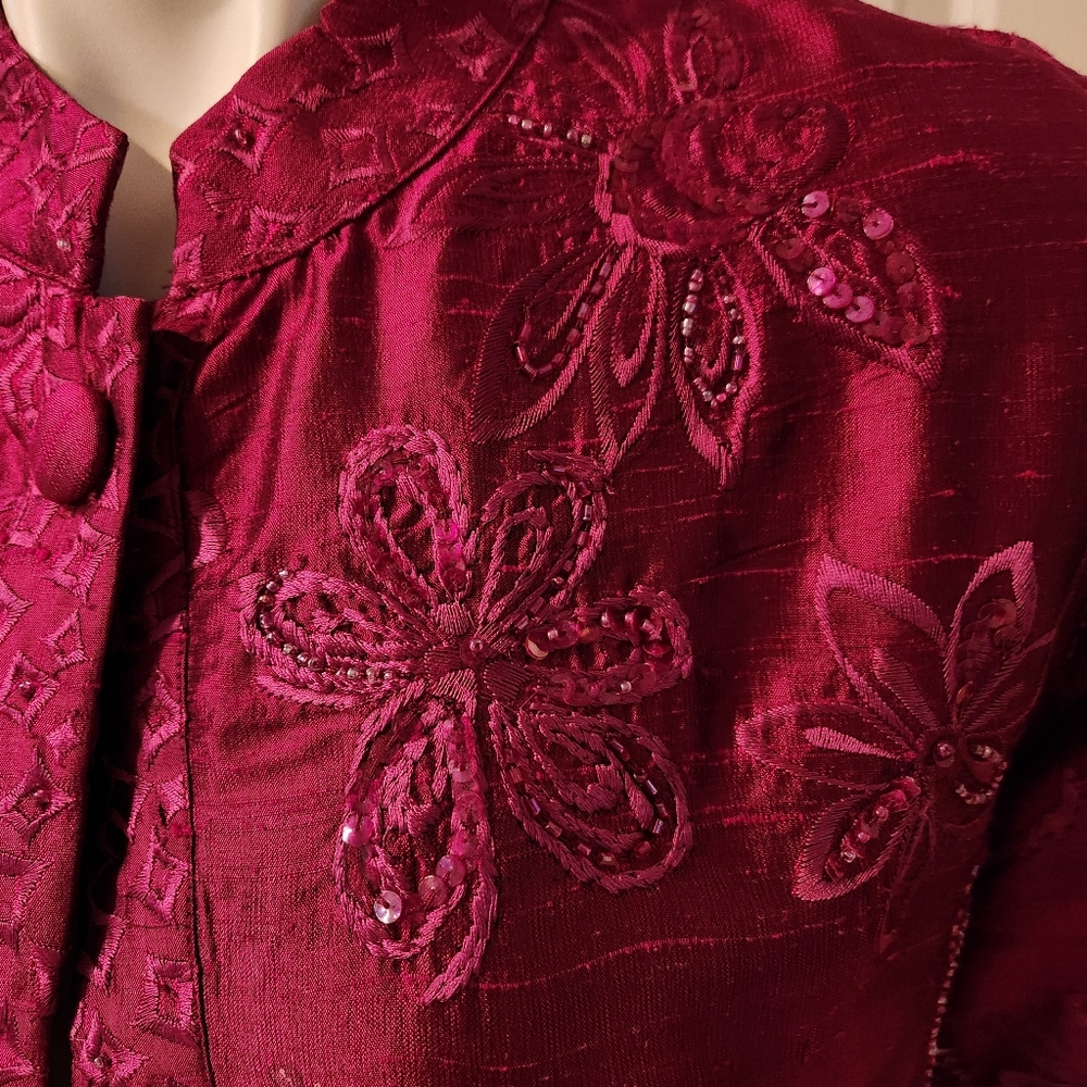 Chico's size 2 or Large pink silk jacket with embroidery - Picture 3 of 7